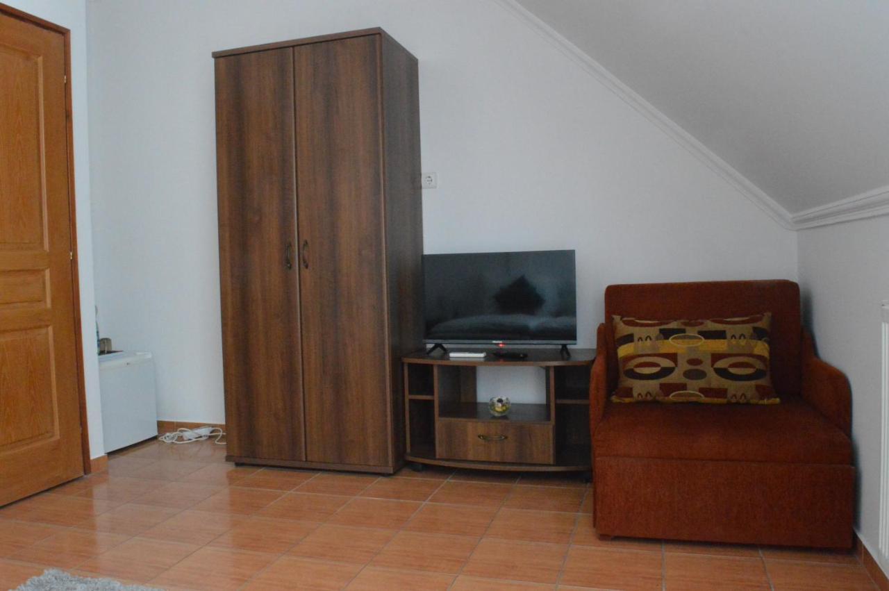 Aqua Oazis Apartman Hajdúszoboszló Exteriör bild